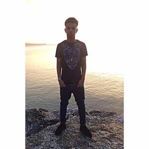 Meet your Posher, Damani